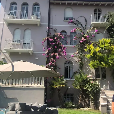 Вилла Jugendstilvilla Mit Pool In Gardone Riviera, Gardasee *