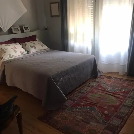 Jugendstilvilla Mit Pool In Gardone Riviera, Gardasee Вилла