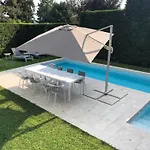 Lucia Mit Pool In Gardone Riviera, Gardasee Gardone Riviera