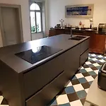 Villa Lucia Mit Pool In Gardone Riviera, Gardasee