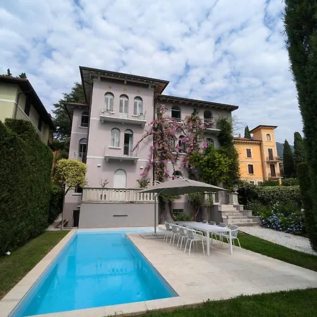 Jugendstilvilla Mit Pool In Gardone Riviera, Gardasee غاردوني ريفييرا