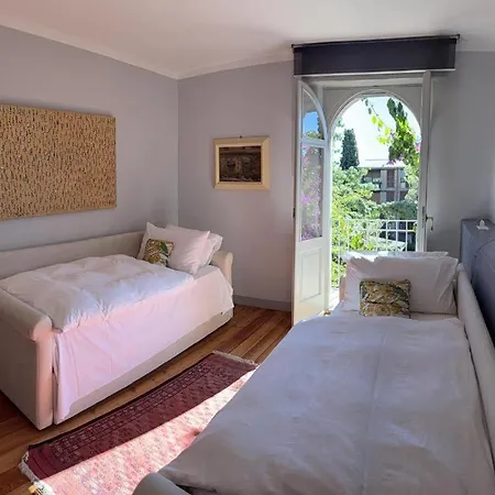 Villa Lucia Mit Pool In Gardone Riviera, Gardasee *