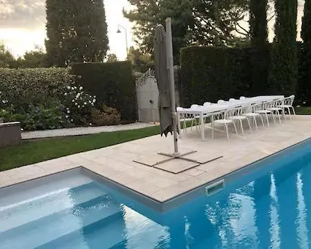 Villa Lucia Mit Pool In Gardone Riviera, Gardasee