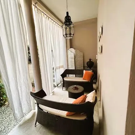 Lucia Mit Pool In Gardone Riviera, Gardasee * Gardone Riviera